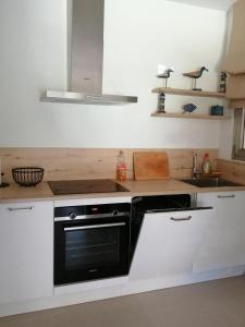 Prachtig gelijkvloers appartement met verwarmd zwembad & fitness