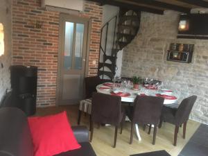 Hotels L'Aubergiste : photos des chambres