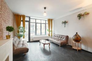 Charming and Spacious Antwerp City Center Apartments - 3hvězdičkové hotely ve městě Antverpy