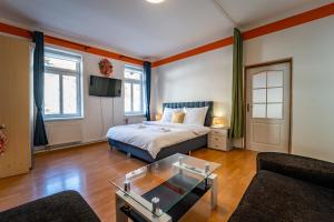 Tuan Long Apartments