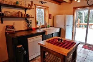 Cozy log cottage