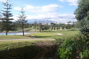 Beautiful Apt with Golf & Lake Views Mijas Golf