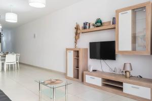 Cozy Apartment Close to the SEA 4