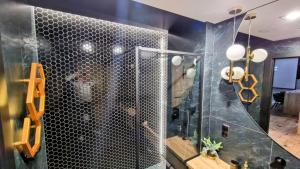 Apartament Czarna Perła z dużym tarasem NA Dachu 75m2 , PROJEKTOR ,garaż podziemny