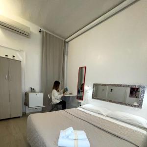 Camera Singola con Bagno Privato