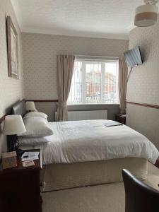 Deluxe Double Room with Shower room in Doriam Guest House