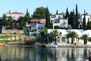 Villa Oleander Spetses Greece