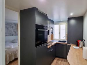 Travel Homes - NewGate 1, elegant, heart of Colmar