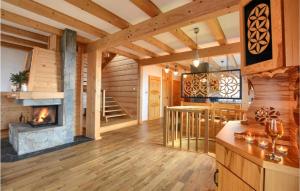 3 Bedroom Pet Friendly Home In Huba