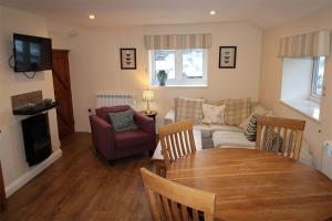 Mill House Cottage, Fishing Park, Brampton, Nr Carlisle