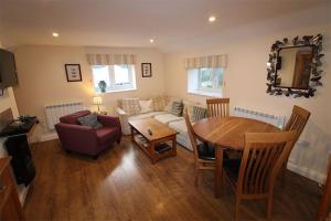 Mill House Cottage, Fishing Park, Brampton, Nr Carlisle