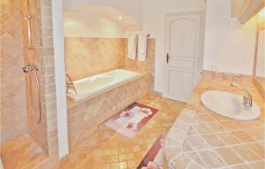 Maisons de vacances Amazing Home In Sainte Maxime : photos des chambres