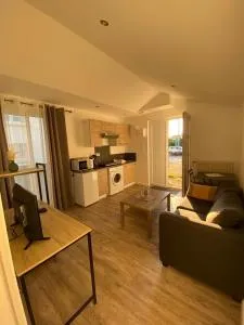 Petit T2 proche centre ville - Nesmy