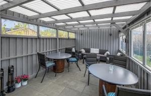 2 Bedroom Nice Apartment In Nexø