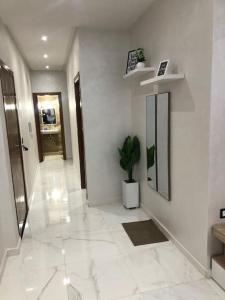 Appart luxueux sécurisé parking 10 min Medina