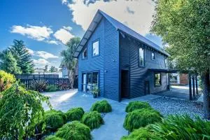 Little Black Chalet Methven - 阿什伯顿