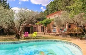 Lovely Home In Generarguese - Saint Sebastien dʼAigrefeuille