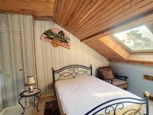 Villa à 100m de la Plage avec Jardin, Terrasse, et Proche Commerces - FR-1-361-95