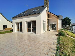 Maisons de vacances Maison Jullouville, 4 pieces, 8 personnes - FR-1-361-95 : photos des chambres