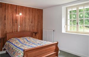 Maisons de vacances Amazing home in La Roche Jaudy with 3 Bedrooms and WiFi : photos des chambres