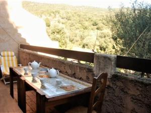 Maisons de vacances Maison Mediterraneenne 3 Pieces avec Jardin, Proche Plage – 6 Couchages, BBQ, Garage, Terrasse - FR-1-226B-134 : photos des chambres