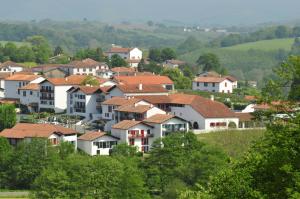 Villages vacances VVF Pays Basque Sare La Rhune : photos des chambres