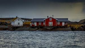 One-Bedroom Apartment with Sea View room in Toppøy Rorbuer