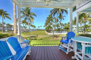 Waterfront luxury Villa 34 with sunset views and boat slip townhouse