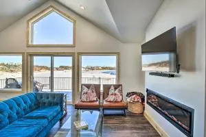 Spacious New Lisbon Home with Lake Access! - Arkdale