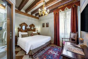 Classic Room with canal view