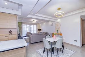 Stylish 3 Bedroomed City Apartment
