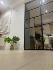 Exclusivo apartamento de diseño en PLAZA MAYOR VUT 09-449