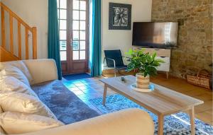 Maisons de vacances Nice home in St, Pierre Langers with 2 Bedrooms and WiFi : photos des chambres