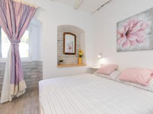 Studio Apartment Sisi