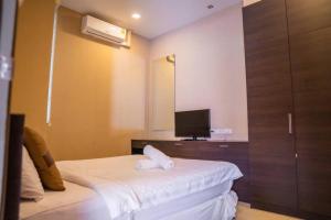 Home to my heart pool villa