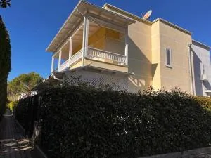 Vila Shera - II - Mullini i Danit