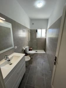 Casa unifamiliar. Gran terraza. Vistas. Tele working