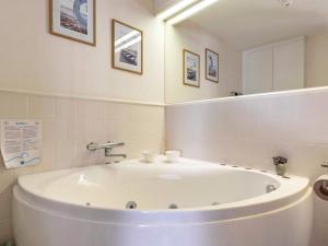 8 person holiday home in Bagenkop-By Traum
