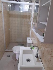 CASA 3 MIN a PÉ da PRAIA DO FORTE - CHURRASQUEIRA - WI FI