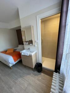 Hotels Les Chiens du Guet : photos des chambres