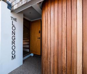 Padstow Escapes - The Long Room Luxury Apartment