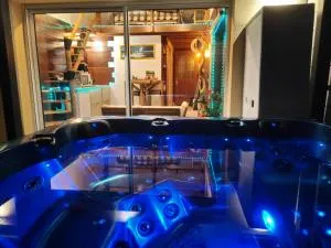 LA KAZ RHUMANTIQUE sauna and spa privatif - 伯泽维尔