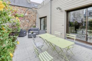 Bel appartement avec WIFI et terrasse à PERROS-GUIREC - Réf 815