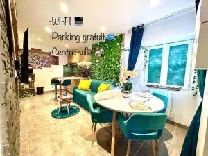 La forêt enchantée, centre ville - Champigny-sur-Yonne