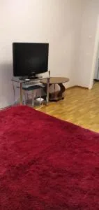 Квартира посуточно далеко от центра - Lʼgovka