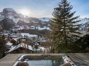 Chalets Chalet familial avec jacuzzi et salle de jeux - FR-1-570-20 : photos des chambres