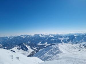 Gudauri ALPIC 411 with Stunning Mountain View