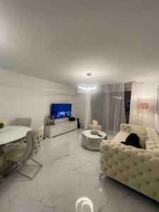 Appartements Appartement luxury : photos des chambres