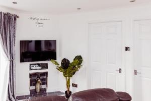 Willow Chalet near Cartmel & Lake Windermere