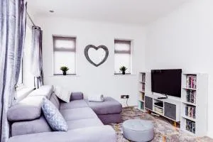 Willow Chalet near Cartmel & Lake Windermere - Flookburgh